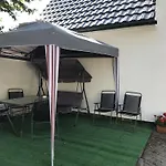 have-a-nice-Stay - Monteurunterkunft - Einzelbetten - Bad - Küche - Parkplatz *