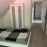 have-a-nice-Stay - Monteurunterkunft - Einzelbetten - Bad - Küche - Parkplatz Apartamento Borstel (Sulfeld)