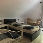 Apartamento have-a-nice-Stay - Monteurunterkunft - Einzelbetten - Bad - Küche - Parkplatz *