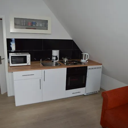 Have-a-nice-stay - Monteurunterkunft - Einzelbetten - Bad - Kueche - Parkplatz * Borstel (Sulfeld)